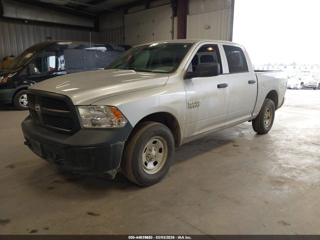 1C6RR7KG5JS294198 RAM 1500 Tradesman 4x4 5&#039;7 Box