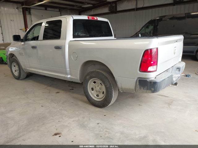 1C6RR7KG5JS294198 RAM 1500 Tradesman 4x4 5&#039;7 Box