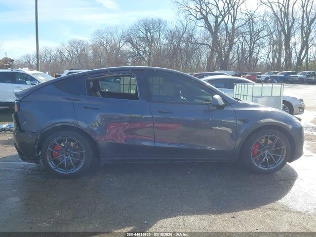 44615630 :رقم المزاد ، 7SAYGDEF0PF662811 vin ، 2023 Tesla Model Y Performance Dual Motor All-wheel Drive مزاد بيع