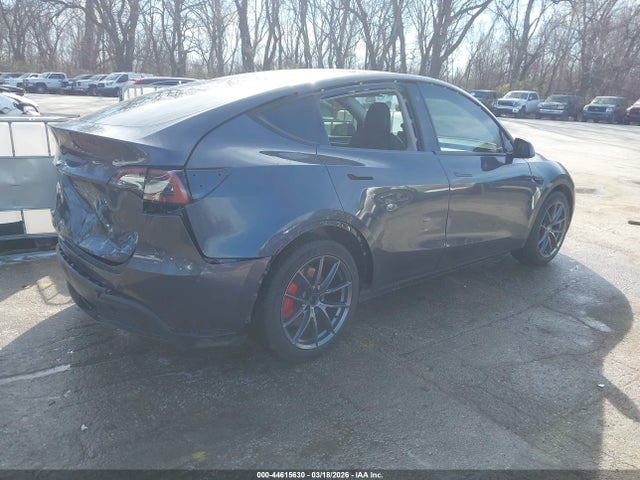 2023 TESLA MODEL Y 7SAYGDEF0PF662811 Photo 3