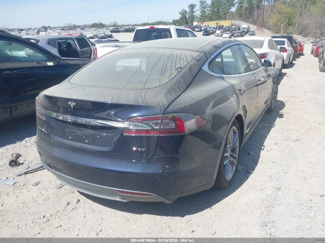 Продаж на аукціоні авто 2013 Tesla Model S Performance, vin: 5YJSA1CP9DFP13863, номер лоту: 44615634
