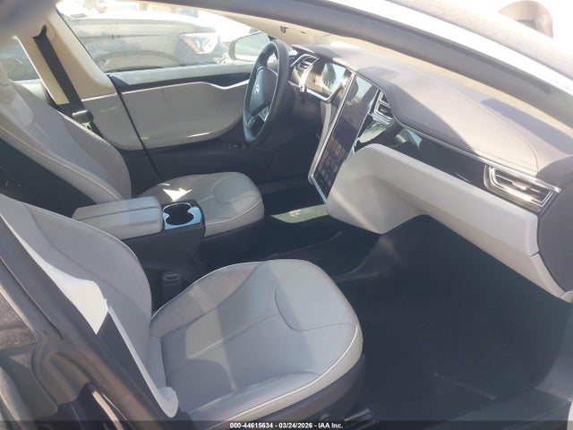 Продаж на аукціоні авто 2013 Tesla Model S Performance, vin: 5YJSA1CP9DFP13863, номер лоту: 44615634