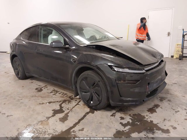 2026 TESLA MODEL Y 7SAYGDED3TF417610 Photo 0
