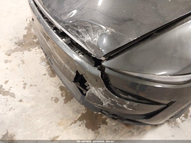 7SAYGDED3TF417610 Tesla Model Y Premium Rear-wheel Drive/standard Rear-wheel Drive