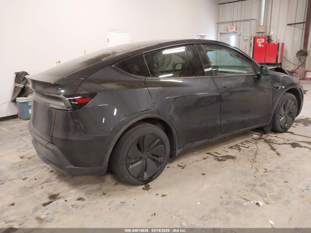 2026 TESLA MODEL Y 7SAYGDED3TF417610 Photo 3