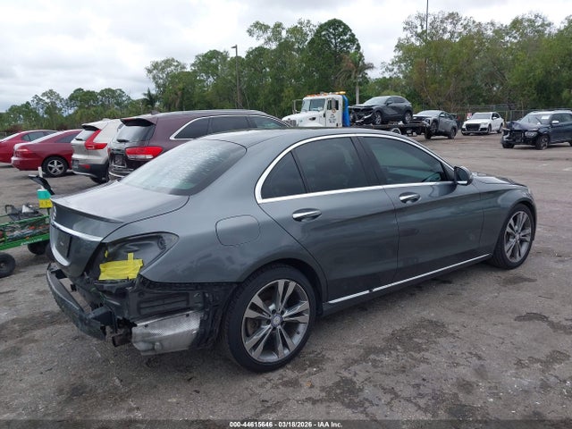 Продажа на аукционе авто 2017 Mercedes-benz C 300, vin: 55SWF4JB6HU190866, номер лота: 44615646