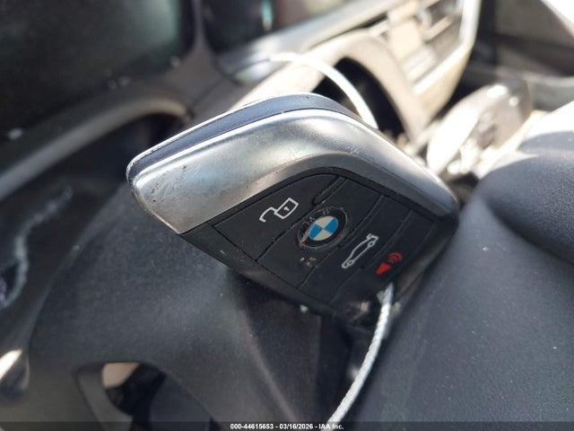 3MW5P7J03N8C51873 BMW 330e