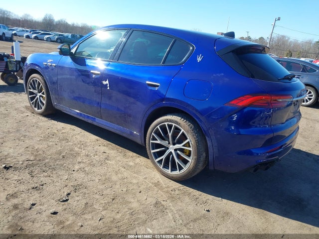 2023 Maserati Grecale Gt მანქანა იყიდება აუქციონზე, vin: ZN682AVA5P7416162, აუქციონის ნომერი: 44615662