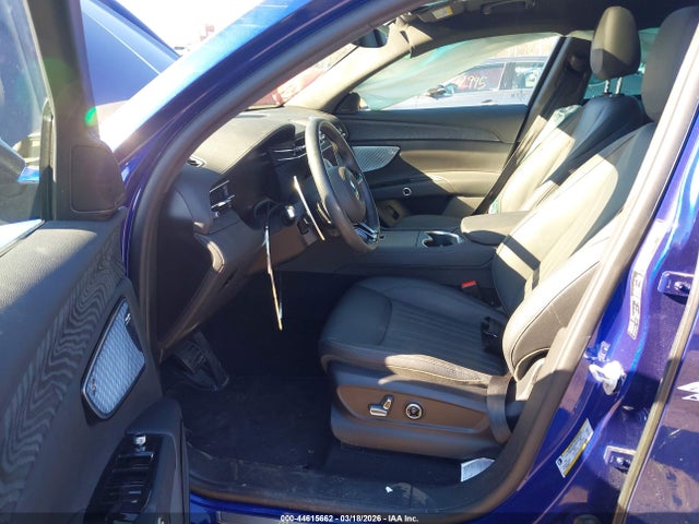 2023 Maserati Grecale Gt მანქანა იყიდება აუქციონზე, vin: ZN682AVA5P7416162, აუქციონის ნომერი: 44615662