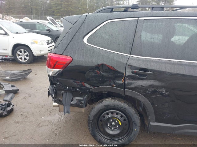 2021 Subaru Forester Limited მანქანა იყიდება აუქციონზე, vin: JF2SKASC6MH557388, აუქციონის ნომერი: 44615669