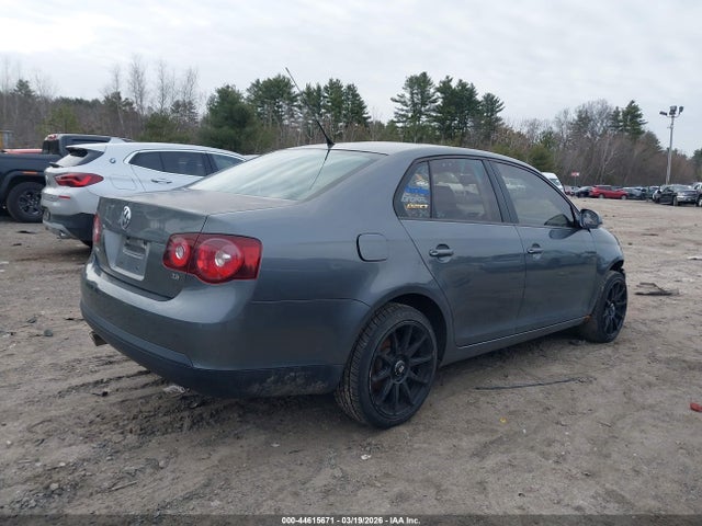 Продаж на аукціоні авто 2010 Volkswagen Jetta Limited Edition, vin: 3VWAX7AJXAM159409, номер лоту: 44615671