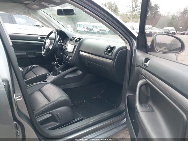 Продаж на аукціоні авто 2010 Volkswagen Jetta Limited Edition, vin: 3VWAX7AJXAM159409, номер лоту: 44615671