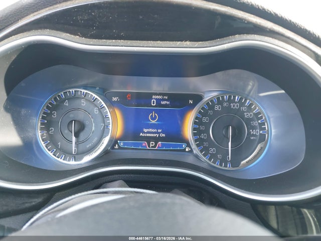 Aukcja sprzedaży 2015 Chrysler 200 C, vin: 1C3CCCCG5FN706590, numer aukcji: 44615677
