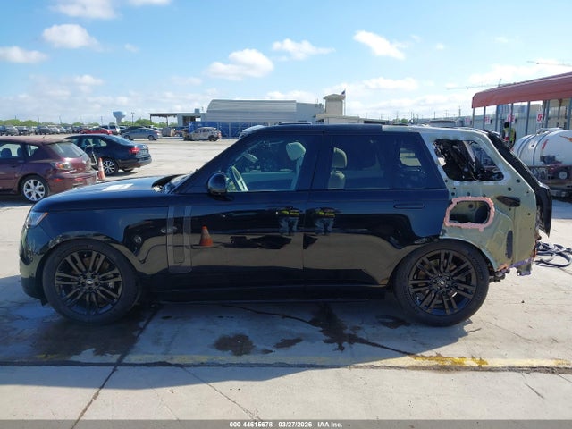 44615678 :رقم المزاد ، SALKP9E77PA061468 vin ، 2023 Land Rover Range Rover P530 Se مزاد بيع