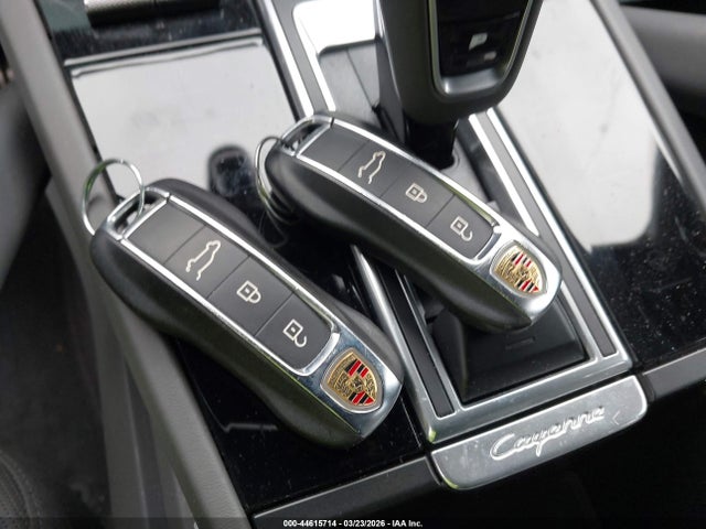 Porsche Cayenne Coupe Gts 2021 WP1BG2AY3MDA49131 Image 11