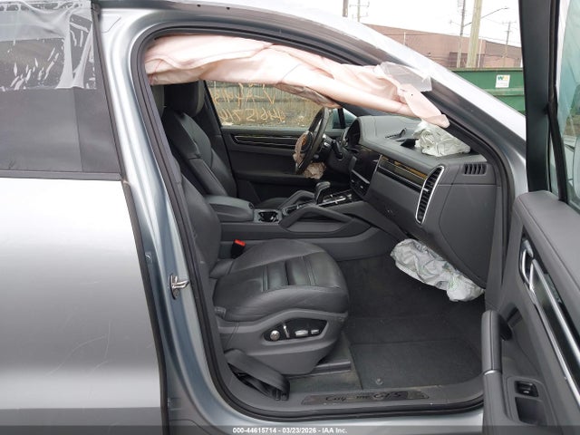 Porsche Cayenne Coupe Gts 2021 WP1BG2AY3MDA49131 Image 5