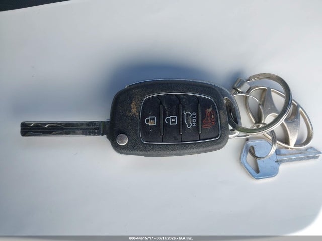 44615717 :رقم المزاد ، KM8J23A46KU916769 vin ، 2019 Hyundai Tucson Se مزاد بيع