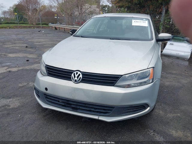 Продаж на аукціоні авто 2011 Volkswagen Jetta 2.5l Se, vin: 3VWDX7AJ7BM324685, номер лоту: 44615721