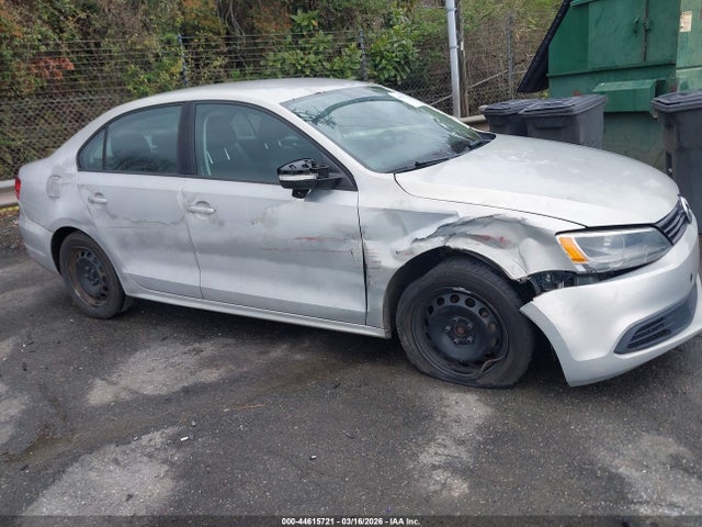 Продаж на аукціоні авто 2011 Volkswagen Jetta 2.5l Se, vin: 3VWDX7AJ7BM324685, номер лоту: 44615721