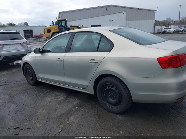 Продаж на аукціоні авто 2011 Volkswagen Jetta 2.5l Se, vin: 3VWDX7AJ7BM324685, номер лоту: 44615721