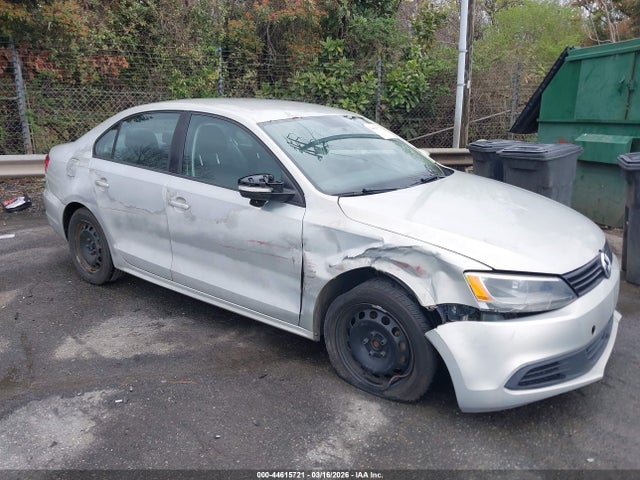 Продаж на аукціоні авто 2011 Volkswagen Jetta 2.5l Se, vin: 3VWDX7AJ7BM324685, номер лоту: 44615721