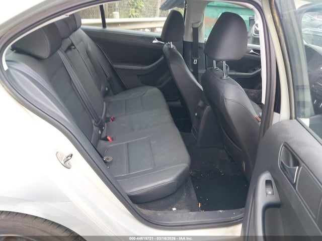 Продаж на аукціоні авто 2011 Volkswagen Jetta 2.5l Se, vin: 3VWDX7AJ7BM324685, номер лоту: 44615721