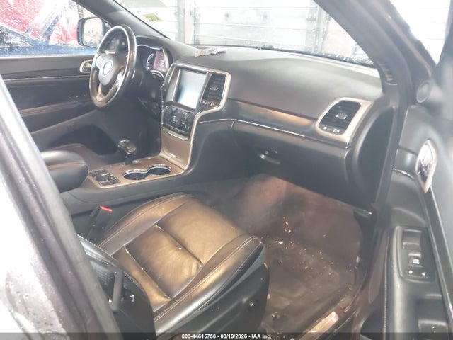 2015 Jeep Grand Cherokee Limited მანქანა იყიდება აუქციონზე, vin: 1C4RJFBG2FC768989, აუქციონის ნომერი: 44615756