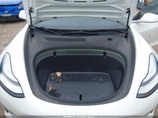44615770 :رقم المزاد ، 5YJ3E1EB9LF665676 vin ، 2020 Tesla Model 3 Long Range Dual Motor All-wheel Drive مزاد بيع