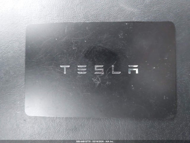 44615770 :رقم المزاد ، 5YJ3E1EB9LF665676 vin ، 2020 Tesla Model 3 Long Range Dual Motor All-wheel Drive مزاد بيع