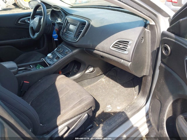 2015 CHRYSLER 200 1C3CCCAB4FN636992 Photo 4