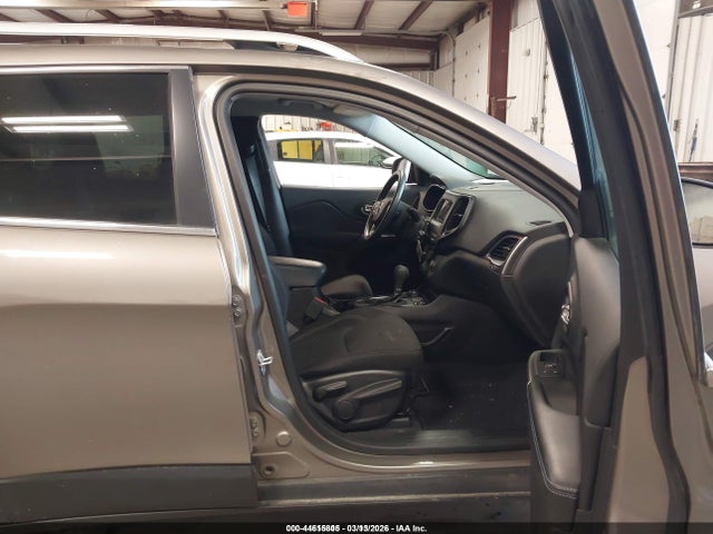 Jeep Cherokee Latitude 4x4 2019 1C4PJMCB4KD406746 Image 5