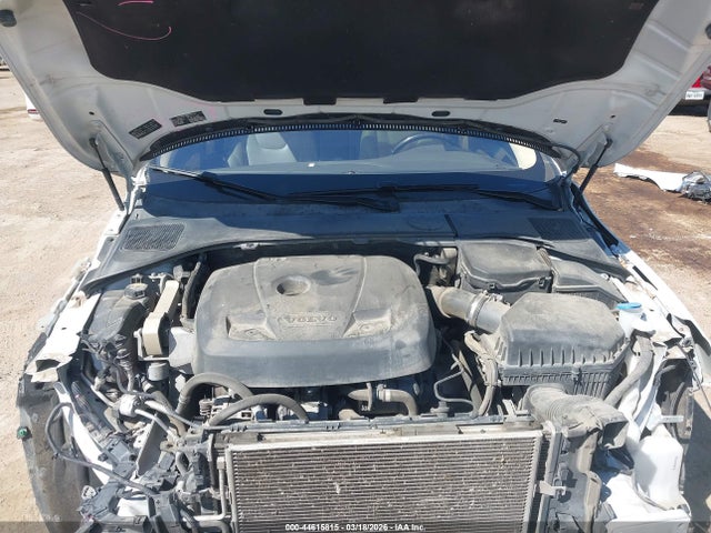 44615815 :رقم المزاد ، LYV402TK4JB156590 vin ، 2018 Volvo S60 Inscription T5 مزاد بيع