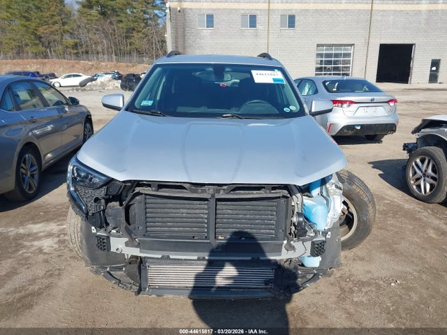3GKALTEV1JL302052 GMC Terrain Sle
