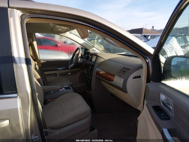 2008 CHRYSLER TOWN & COUNTRY 2A8HR54P08R642533 Photo 4