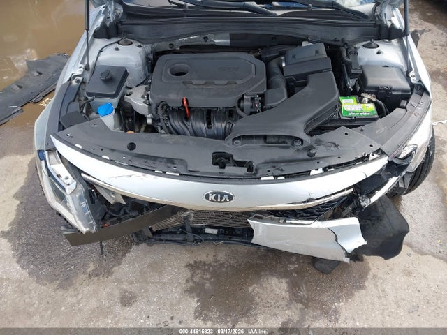 44615823 :رقم المزاد ، 5XXGT4L30JG256657 vin ، 2018 Kia Optima Lx مزاد بيع