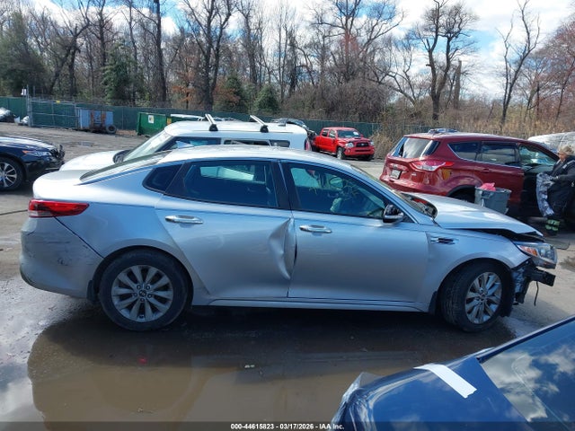 44615823 :رقم المزاد ، 5XXGT4L30JG256657 vin ، 2018 Kia Optima Lx مزاد بيع