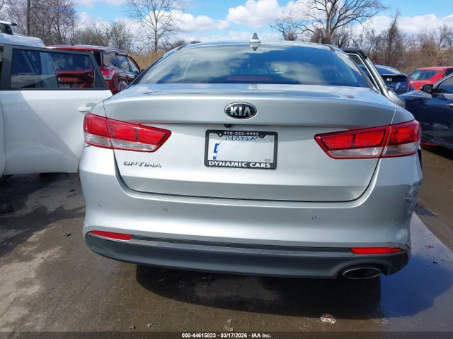 44615823 :رقم المزاد ، 5XXGT4L30JG256657 vin ، 2018 Kia Optima Lx مزاد بيع