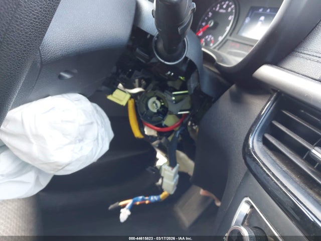 44615823 :رقم المزاد ، 5XXGT4L30JG256657 vin ، 2018 Kia Optima Lx مزاد بيع