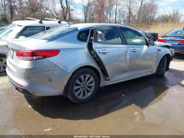 44615823 :رقم المزاد ، 5XXGT4L30JG256657 vin ، 2018 Kia Optima Lx مزاد بيع
