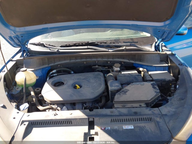 KM8J33A4XGU211204 Hyundai TUCSON SE