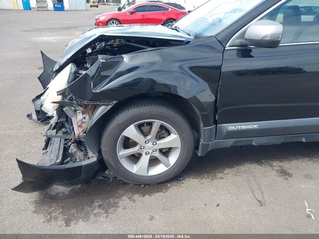 44615929 :رقم المزاد ، 4S4BRBSC2D3282188 vin ، 2013 Subaru Outback 2.5i Limited مزاد بيع