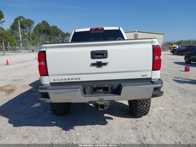 1GC1KWEY4JF134282 Chevrolet Silverado 2500hd Ltz