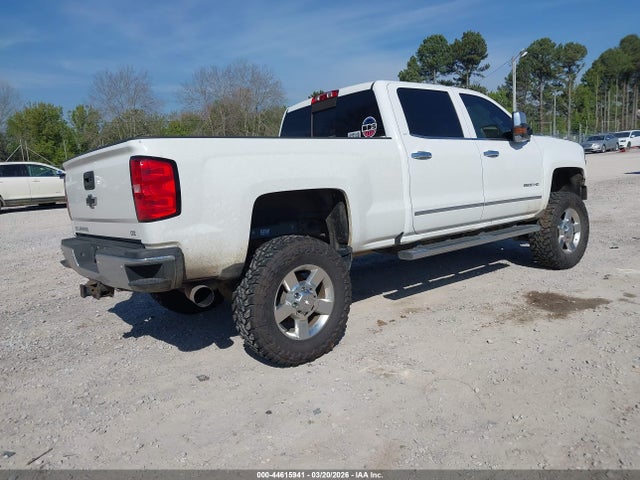 1GC1KWEY4JF134282 Chevrolet Silverado 2500hd Ltz