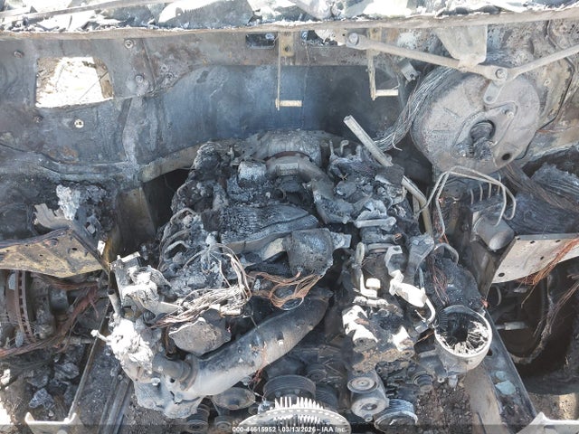 44615952 :رقم المزاد ، W1W4EBVY8MP415890 vin ، 2021 Mercedes-benz Sprinter 2500 Standard Roof V6 مزاد بيع