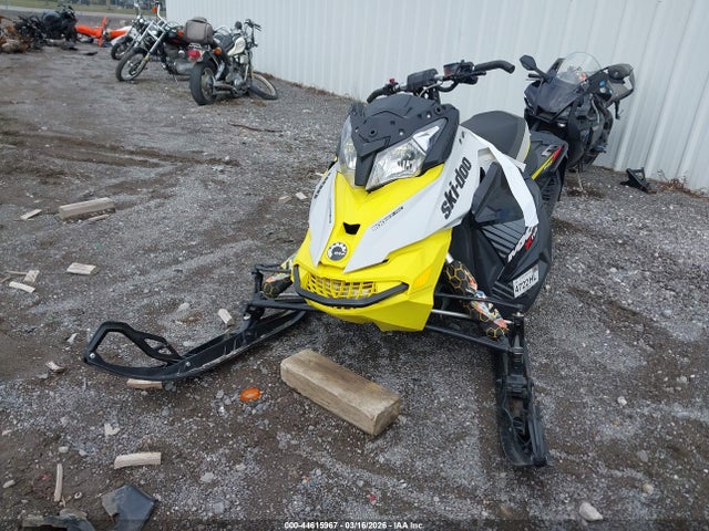 Ski Doo Other 2015 2BPSUEFA5FV000091 Image 2