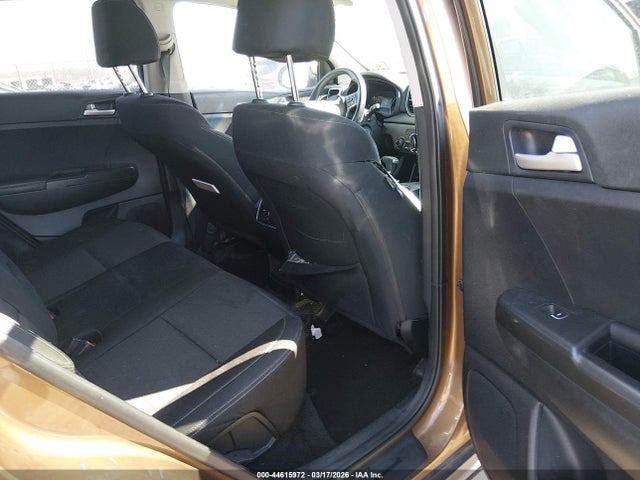 2018 KIA SPORTAGE KNDPM3AC7J7447494 Photo 7