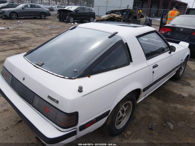 44615974 :رقم المزاد ، JM1FB3318C0653464 vin ، 1982 Mazda Rx7 مزاد بيع
