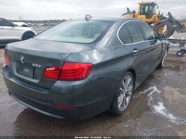 2012 BMW 528I WBAXG5C58CDX06206 Photo 3