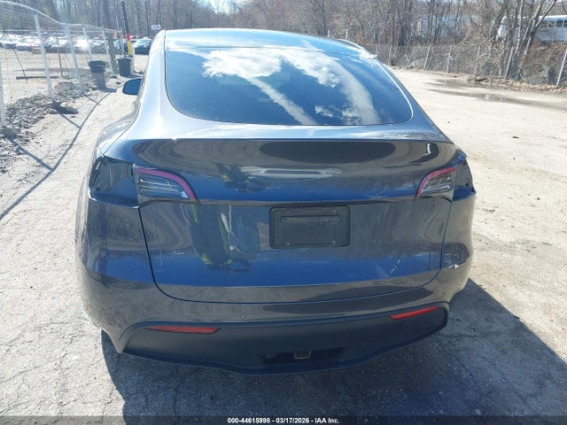 7SAYGDEE1NA009003 Tesla Model Y Long Range Dual Motor All-wheel Drive