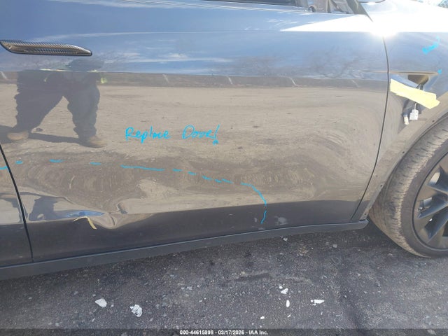 7SAYGDEE1NA009003 Tesla Model Y Long Range Dual Motor All-wheel Drive